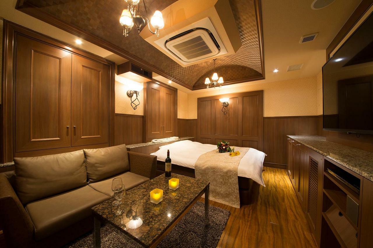 Lucky Sun Hotel Nishinomiya Luaran gambar